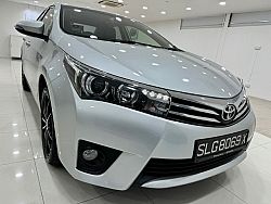 Toyota Corolla Altis 1.6L CVT Elegance LED Keyless Silver 2015